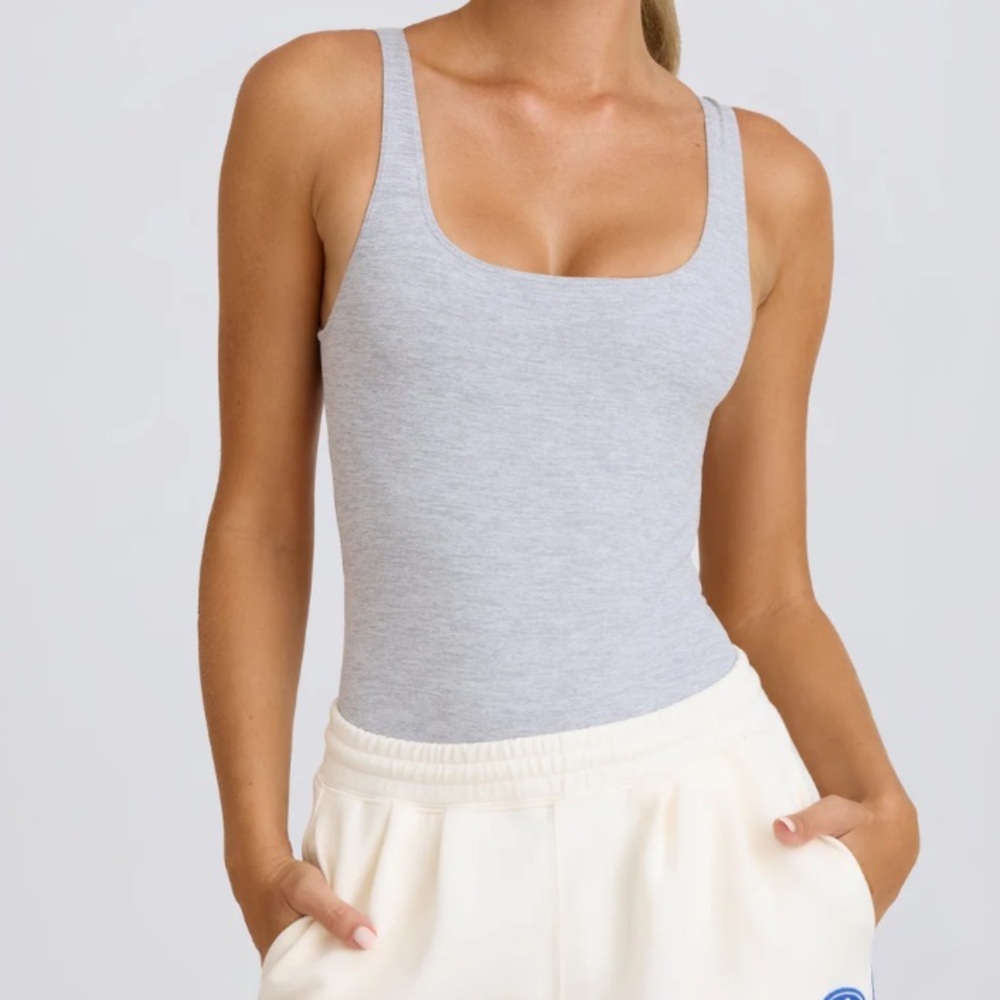 BO & TEE Soft Active Open-Back Bodysuit - Picture 2 of 10